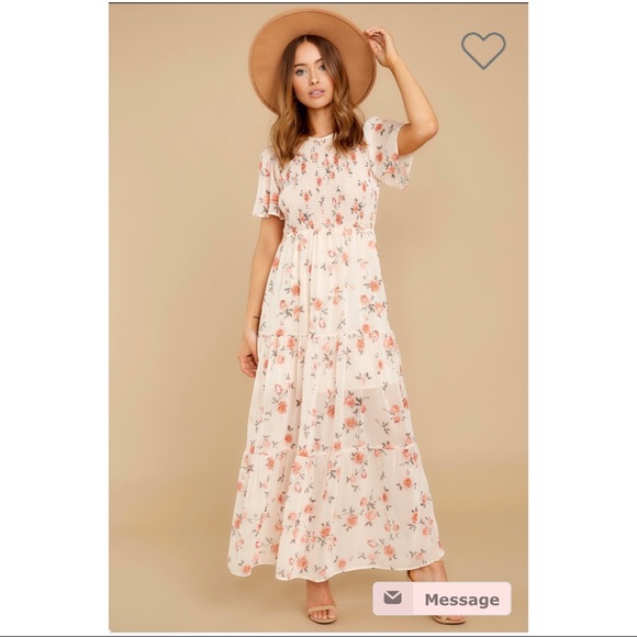 Red Dress Boutique Dresses & Skirts - RedDress Boutique never worn maxi dress